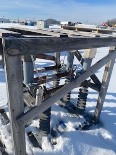 Three (3) 34.5KV Switches (0710055072)